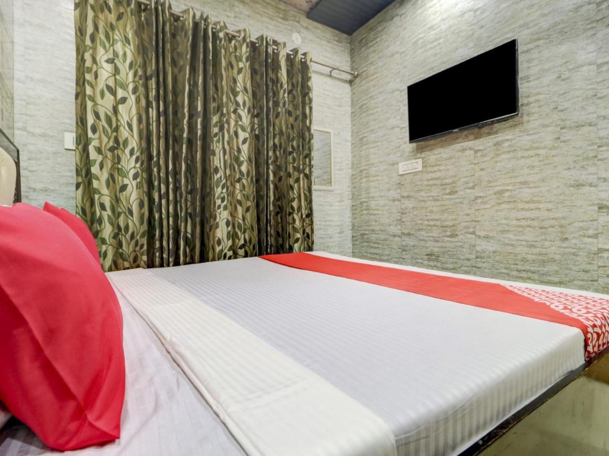 Oyo 77454 Hotel Prince Palace Patiāla Dış mekan fotoğraf