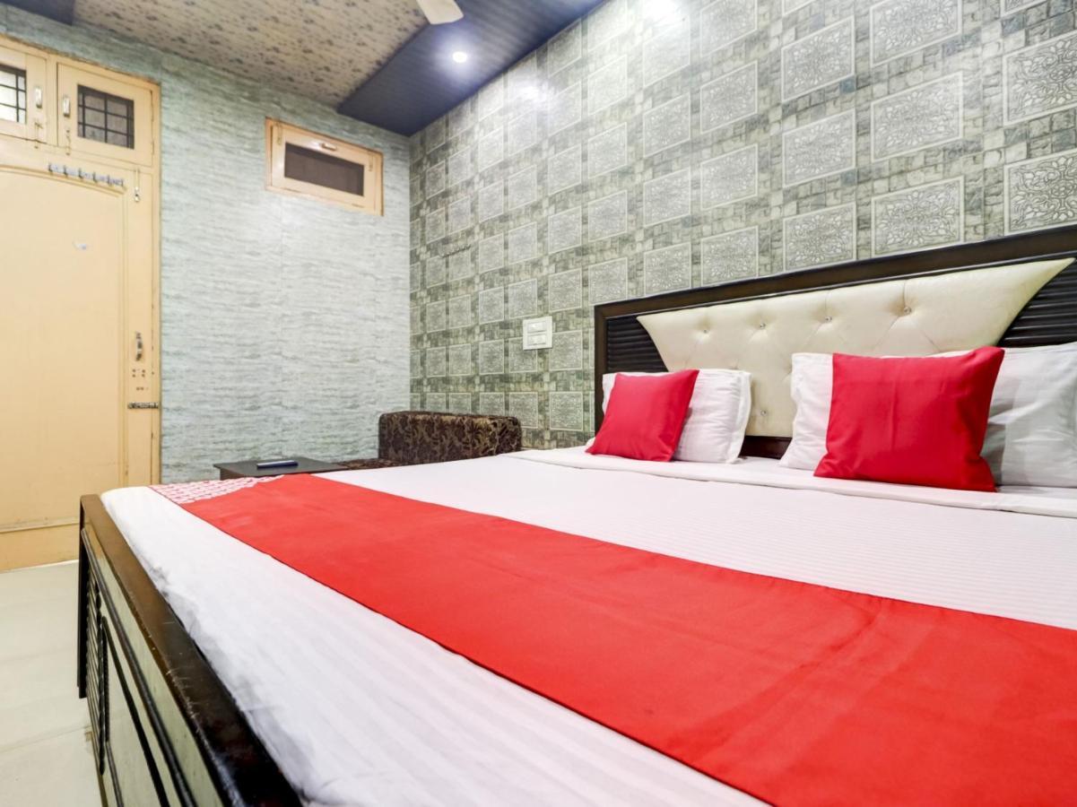 Oyo 77454 Hotel Prince Palace Patiāla Dış mekan fotoğraf