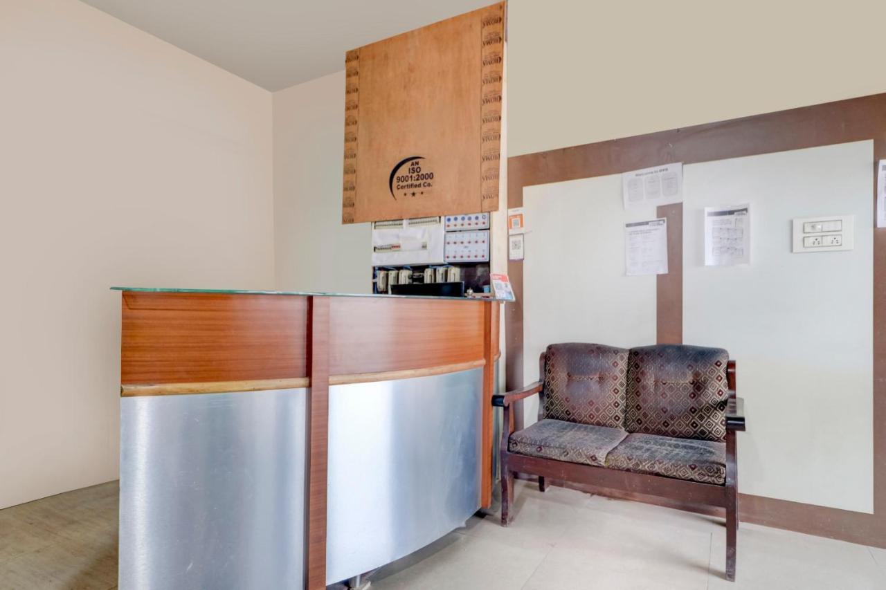 Oyo 77454 Hotel Prince Palace Patiāla Dış mekan fotoğraf